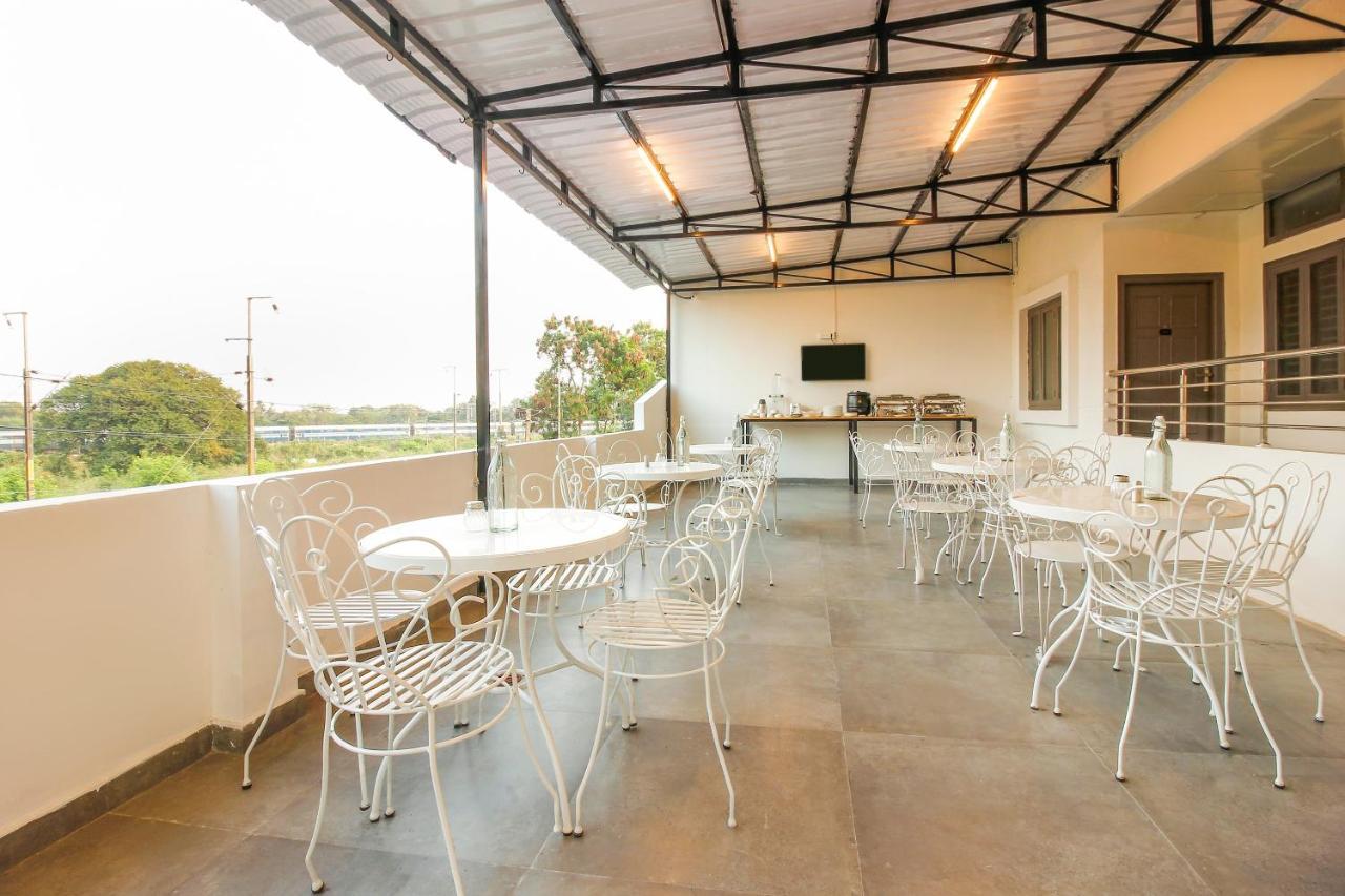Hotel Super Townhouse Rcc Sunrise Hajdarabad Zewnętrze zdjęcie