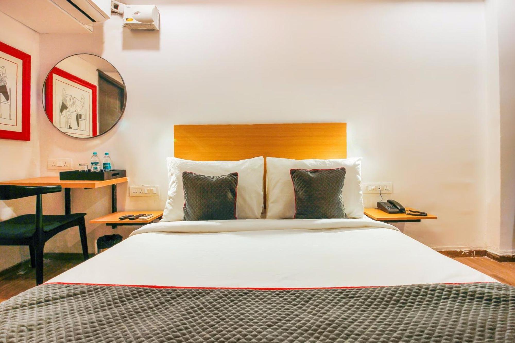 Hotel Super Townhouse Rcc Sunrise Hajdarabad Zewnętrze zdjęcie
