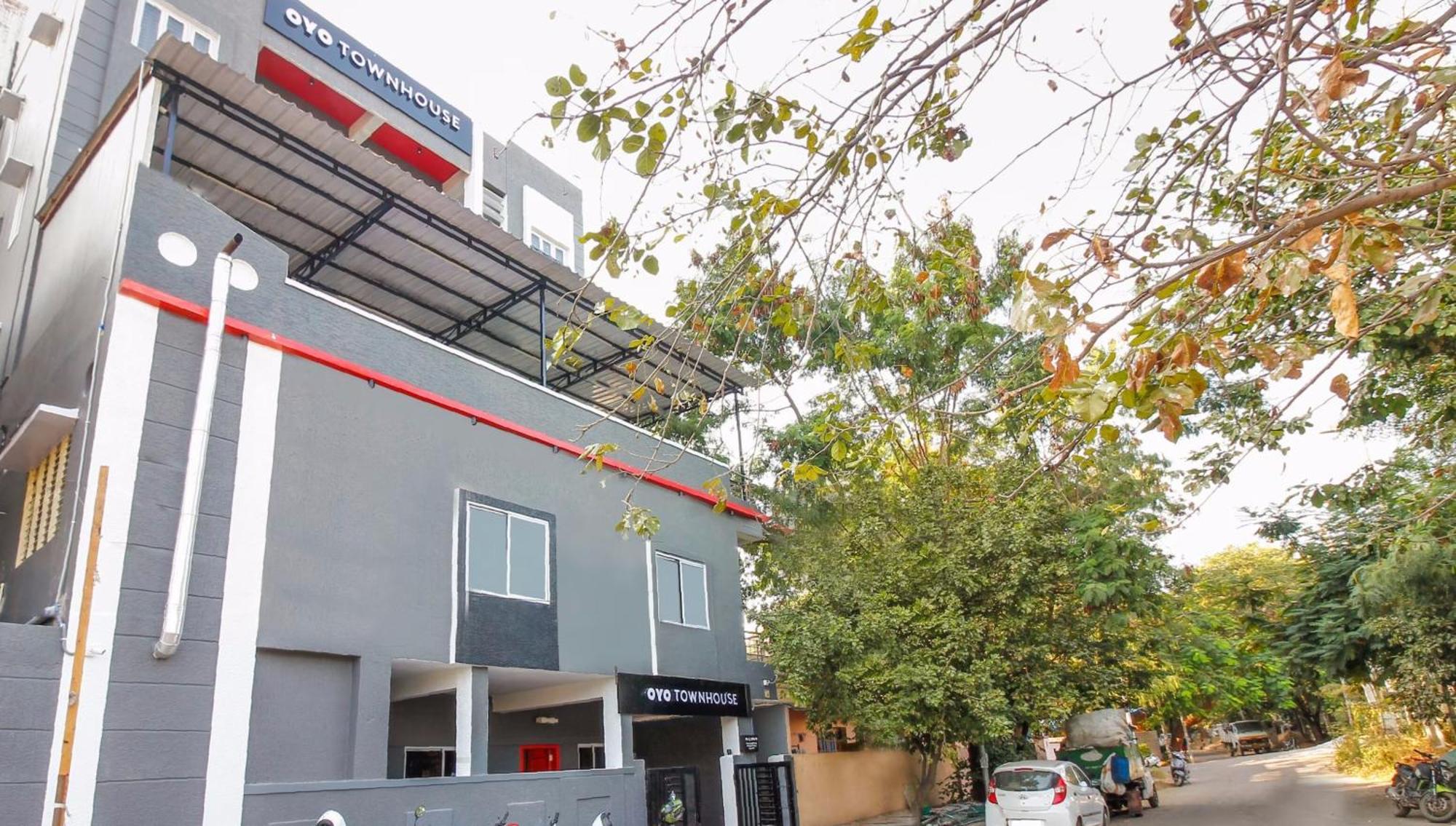 Hotel Super Townhouse Rcc Sunrise Hajdarabad Zewnętrze zdjęcie