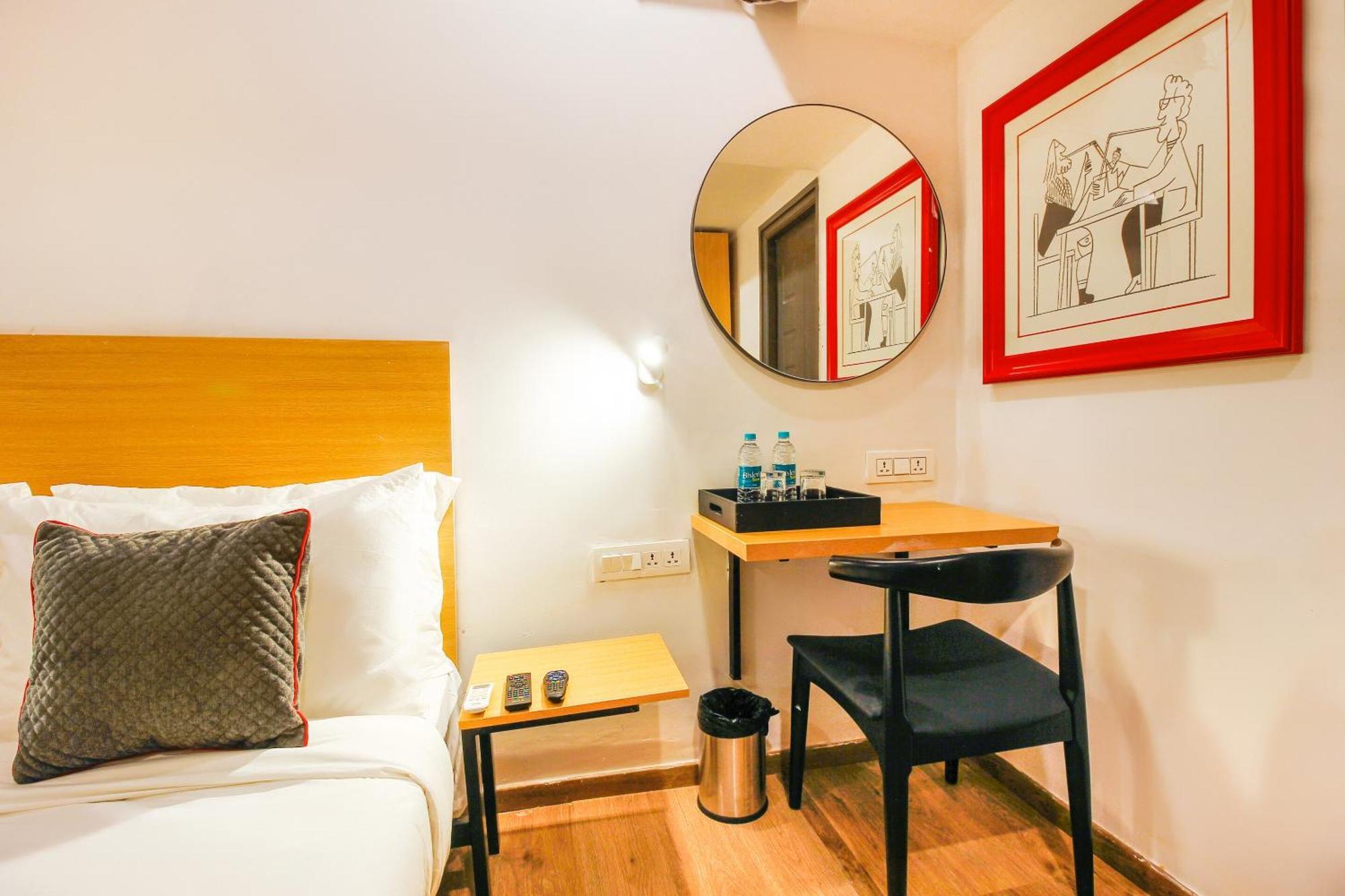 Hotel Super Townhouse Rcc Sunrise Hajdarabad Zewnętrze zdjęcie